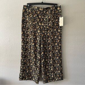 Haver + Blair Pull On Wide Leg Crop Pants Women’s XL Floral Wide Leg Pants NEW